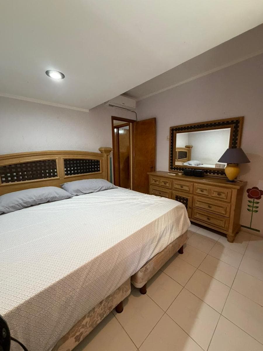 Apartment for Sale on Lluvia Street