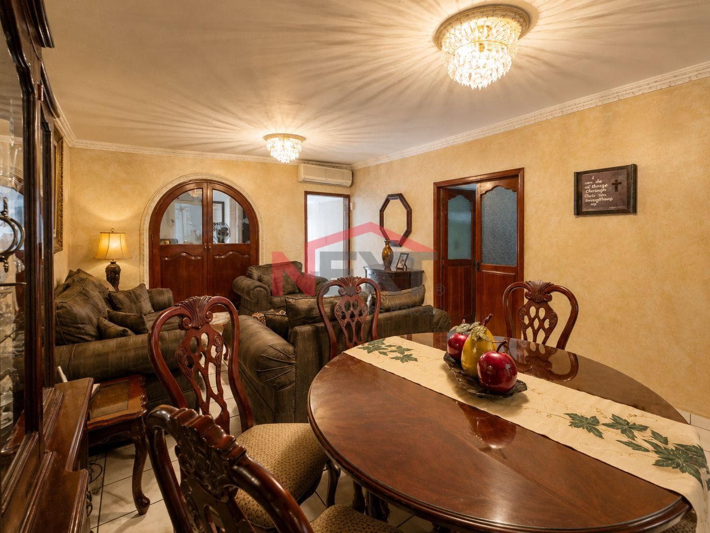 HOUSE FOR SALE IN COLINA BLANCA