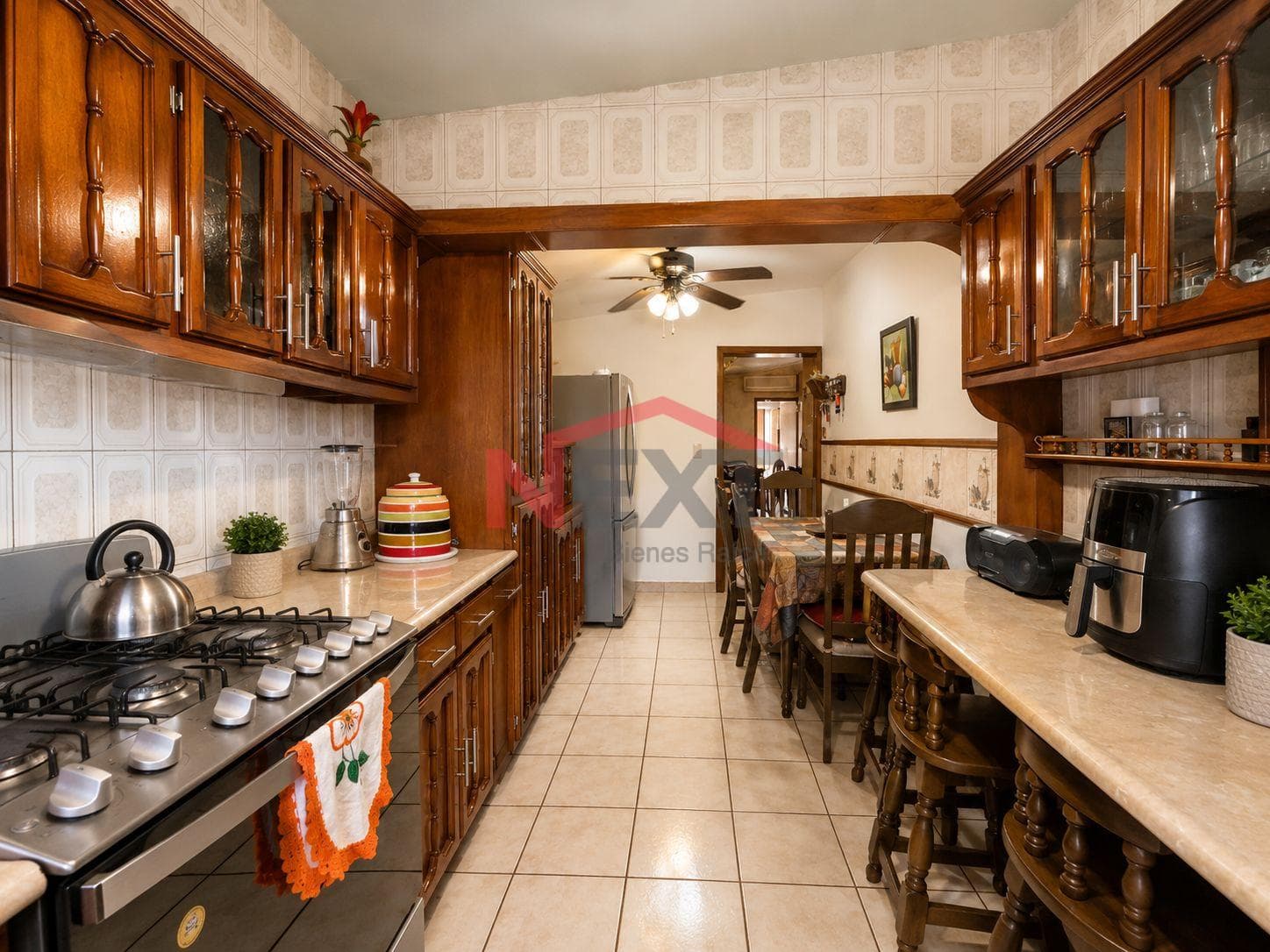HOUSE FOR SALE IN COLINA BLANCA