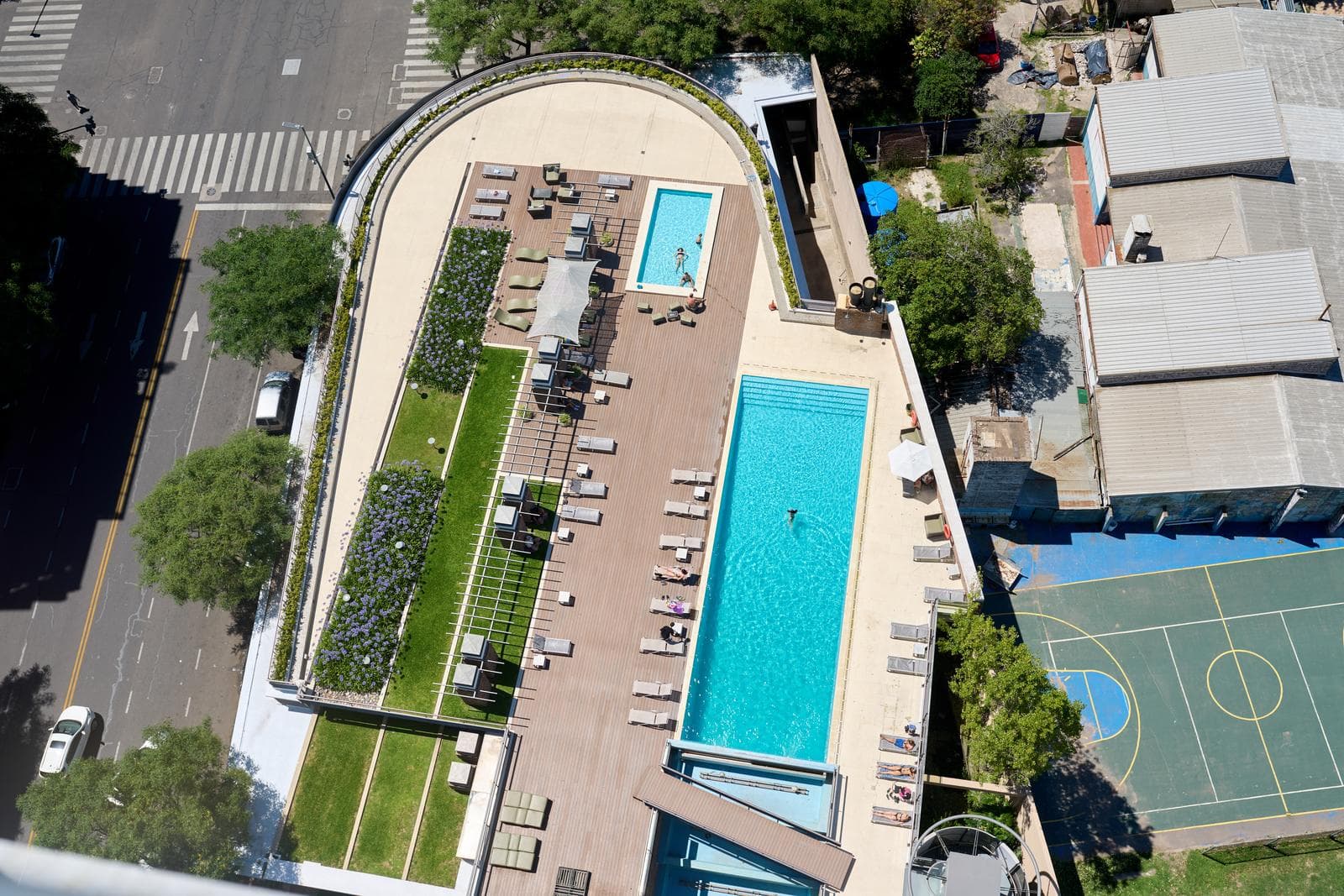 2-Room Furnished Apartment for Rent in Torres del Yacht, Puerto Madero | High Floor with Unobstructed View and Parking Space