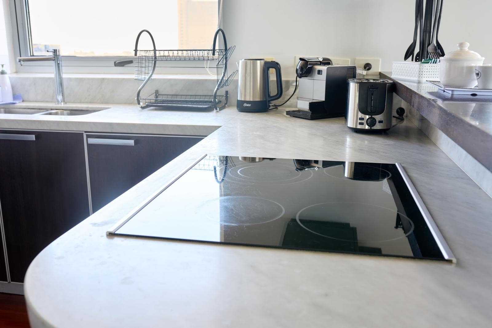 2-Room Furnished Apartment for Rent in Torres del Yacht, Puerto Madero | High Floor with Unobstructed View and Parking Space