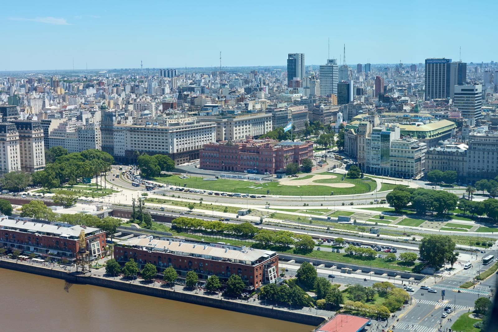 2-Room Furnished Apartment for Rent in Torres del Yacht, Puerto Madero | High Floor with Unobstructed View and Parking Space