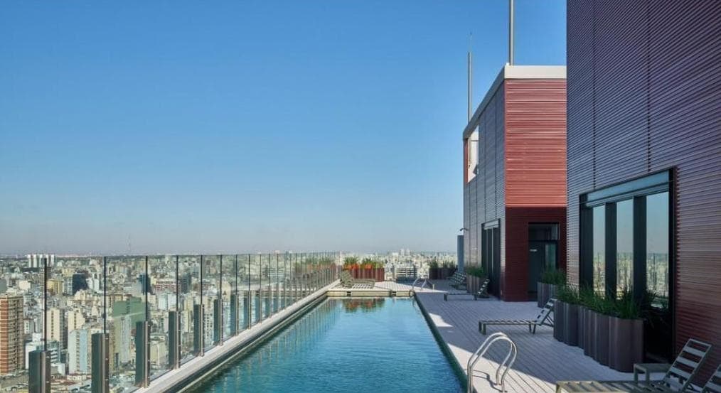 3-Room Apartment for Sale in Puerto Madero, Fully Furnished with Parking Space, 21st Floor, Quartier del Bajo