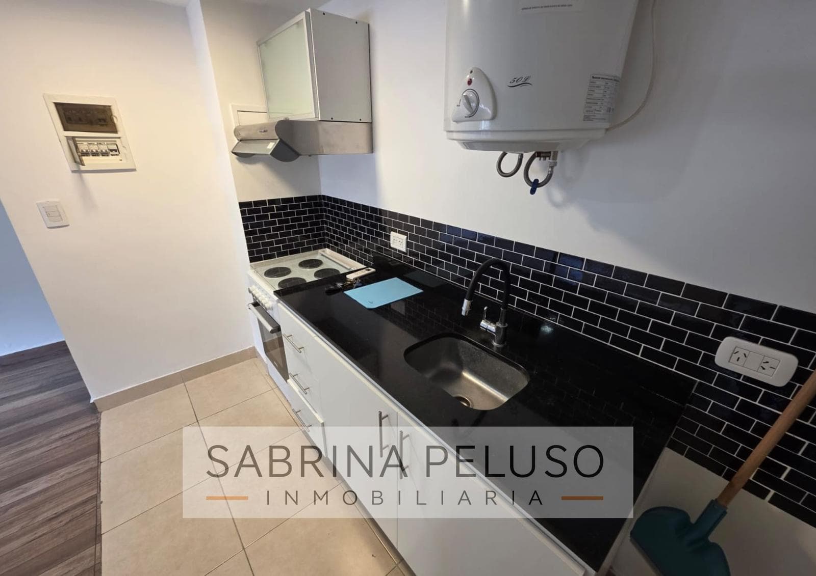 ALQUILER Departamento 2 amb. con cochera- Complejo la Palmera- Moreno