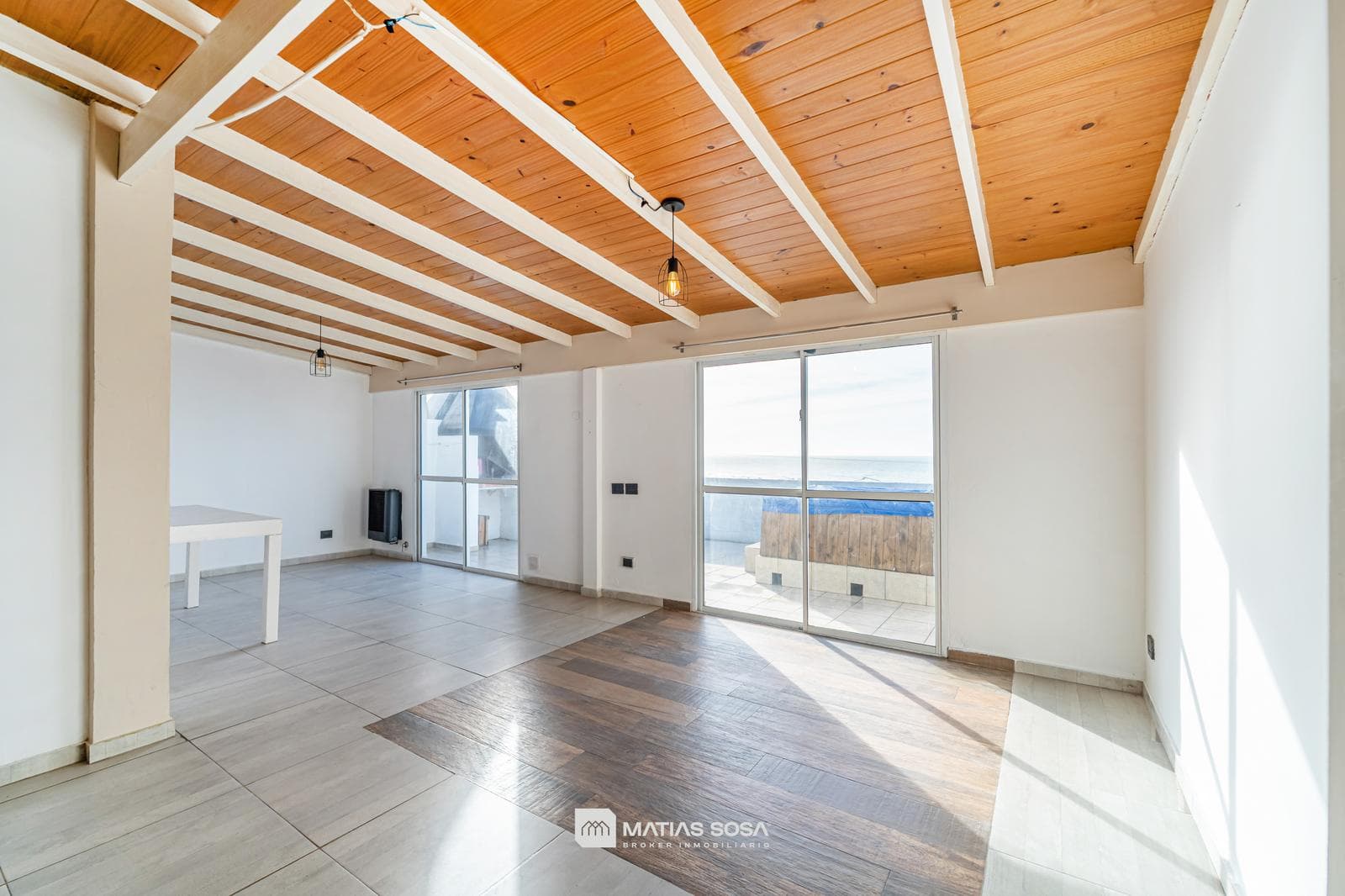 For Sale - Apartment - 2 Rooms - Faro - Ocean View - Parking Space