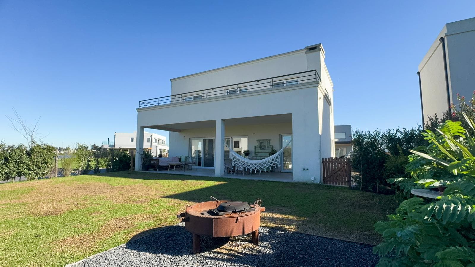House for Sale in the Santa Ana Neighborhood, Villanueva, Tigre