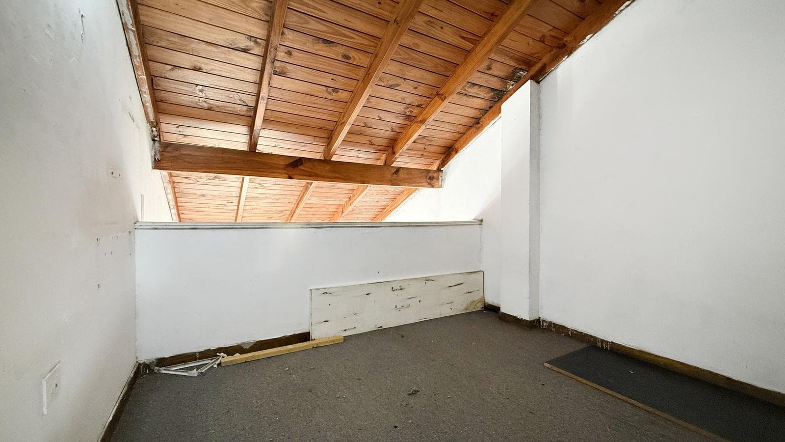 Multi-family property for sale in San Isidro. Attention investors: a great opportunity!!