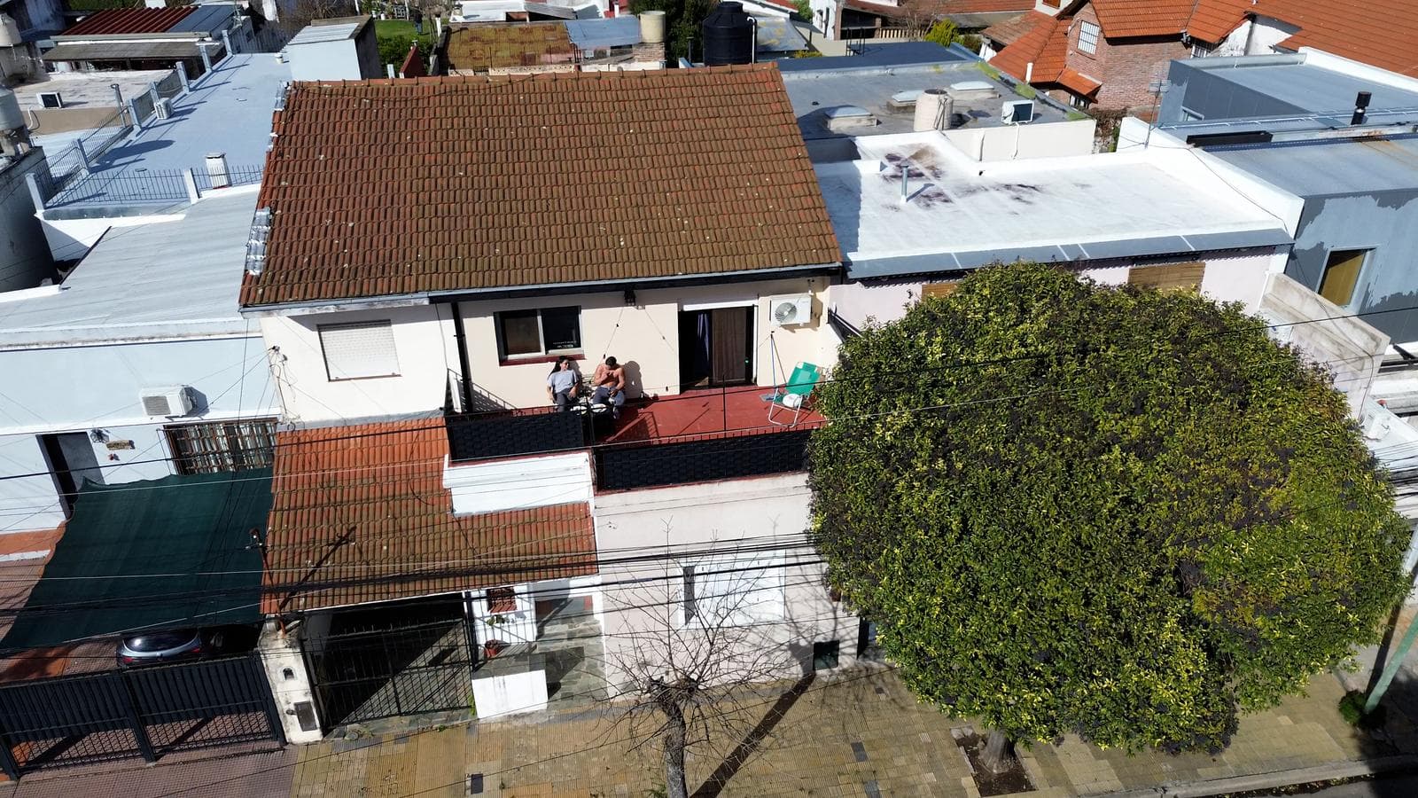 Multi-family property for sale in San Isidro. Attention investors: a great opportunity!!