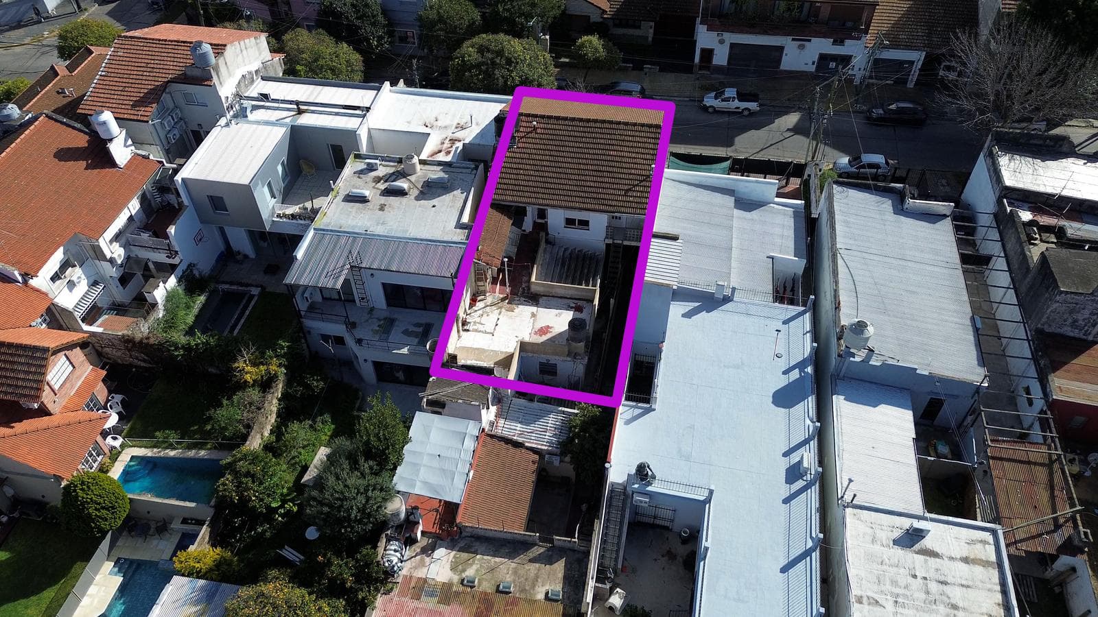 Multi-family property for sale in San Isidro. Attention investors: a great opportunity!!