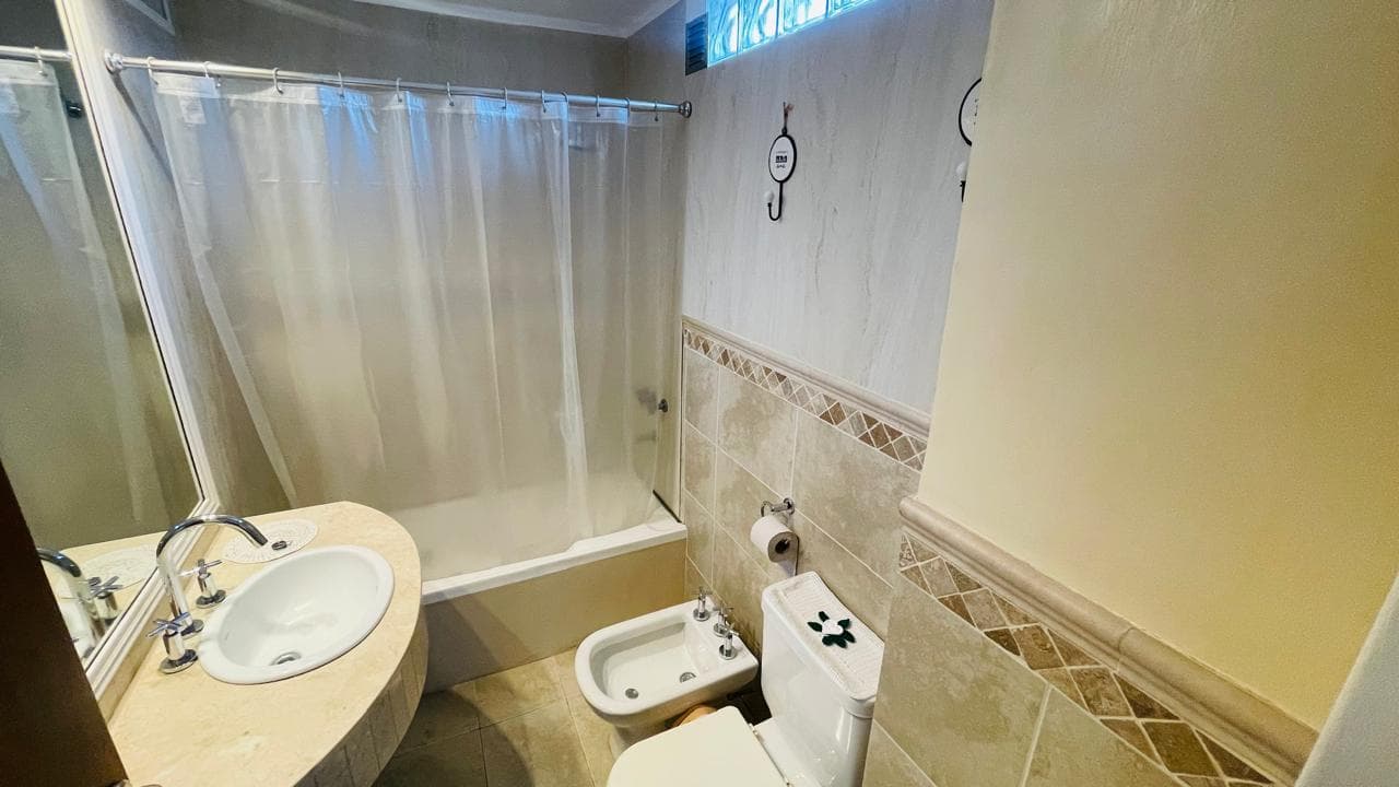 For Sale: 3-Bedroom Apartment with Garage in the Martin Neighborhood
