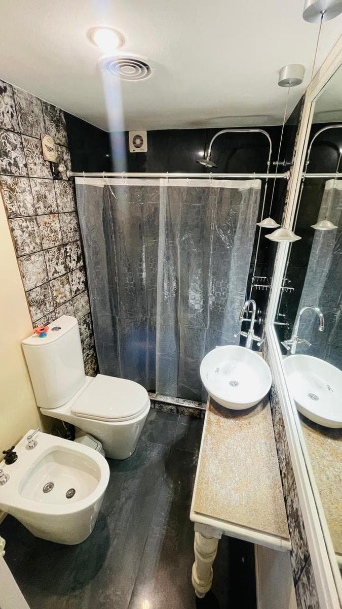For Sale: 3-Bedroom Apartment with Garage in the Martin Neighborhood