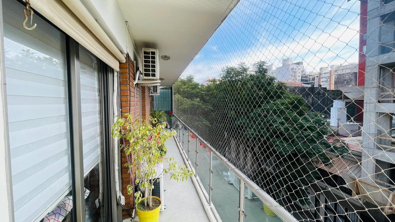 For Sale: 3-Bedroom Apartment with Garage in the Martin Neighborhood