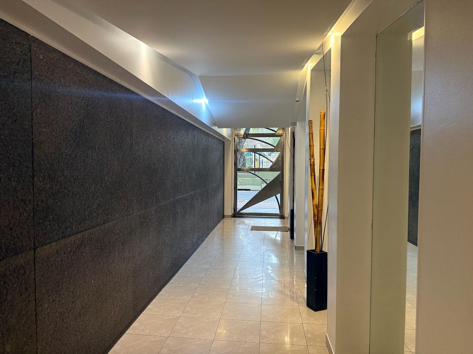 3-room apartment with garage in Flores