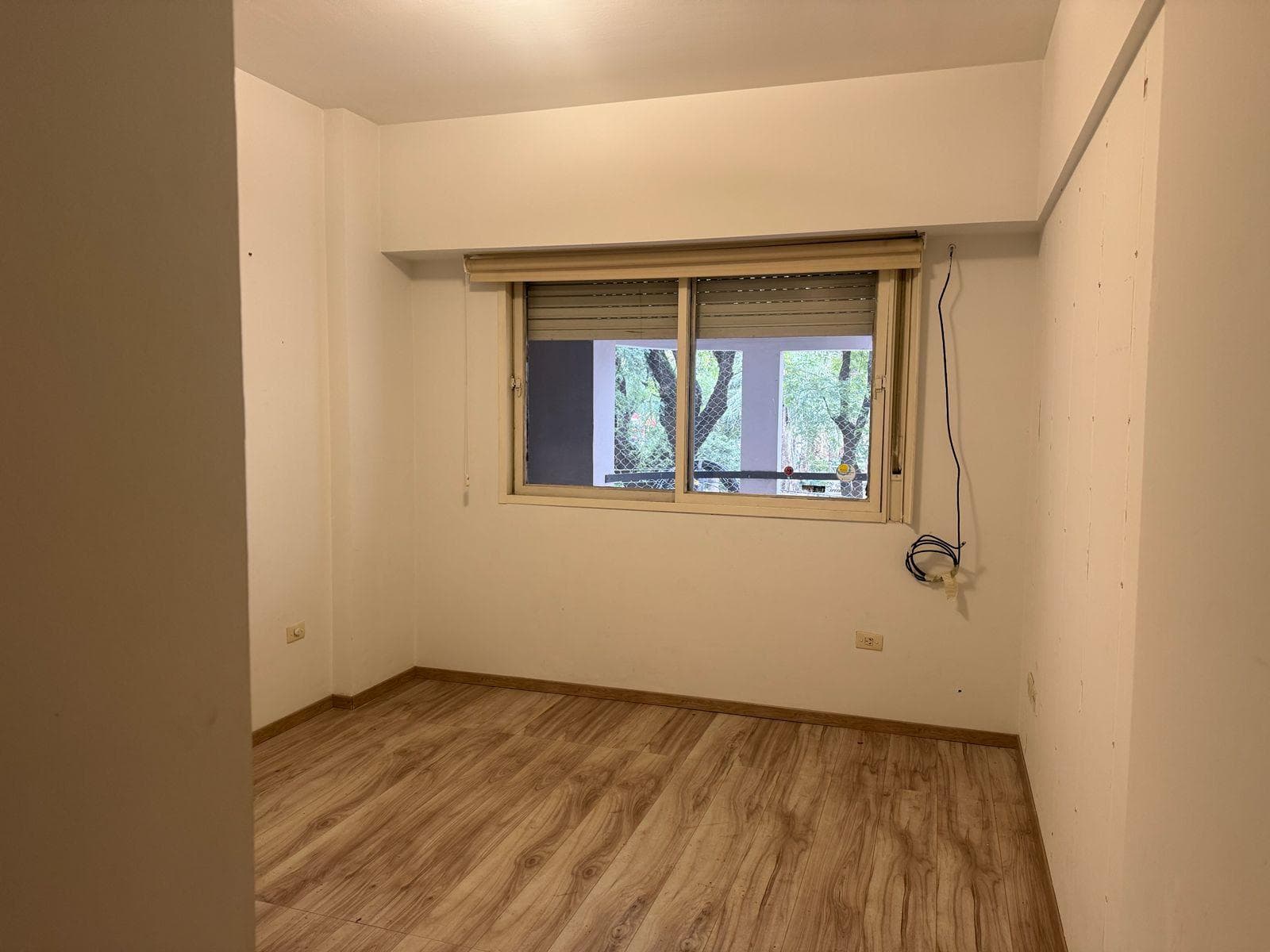 3-room apartment with garage in Flores