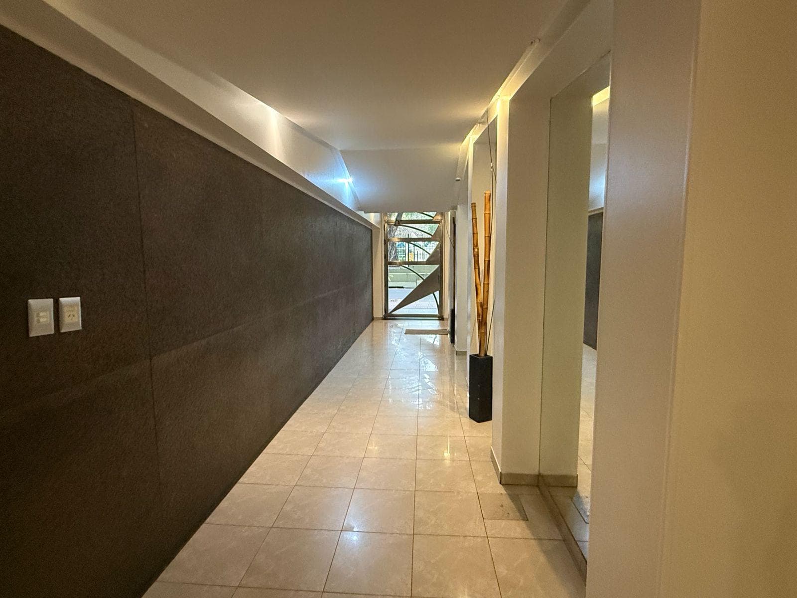 3-room apartment with garage in Flores