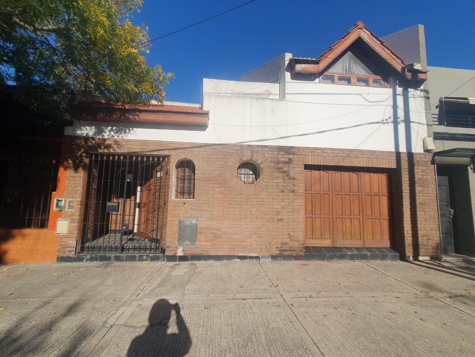 House for sale, 4 rooms, 2 bathrooms, park, garage in New York