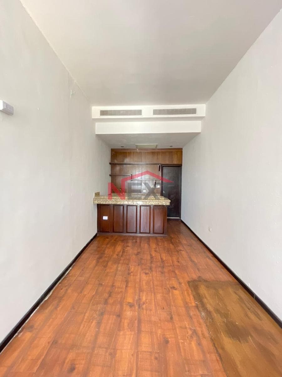 HOUSE FOR SALE IN THE CUARTEL PITIC NEIGHBORHOOD