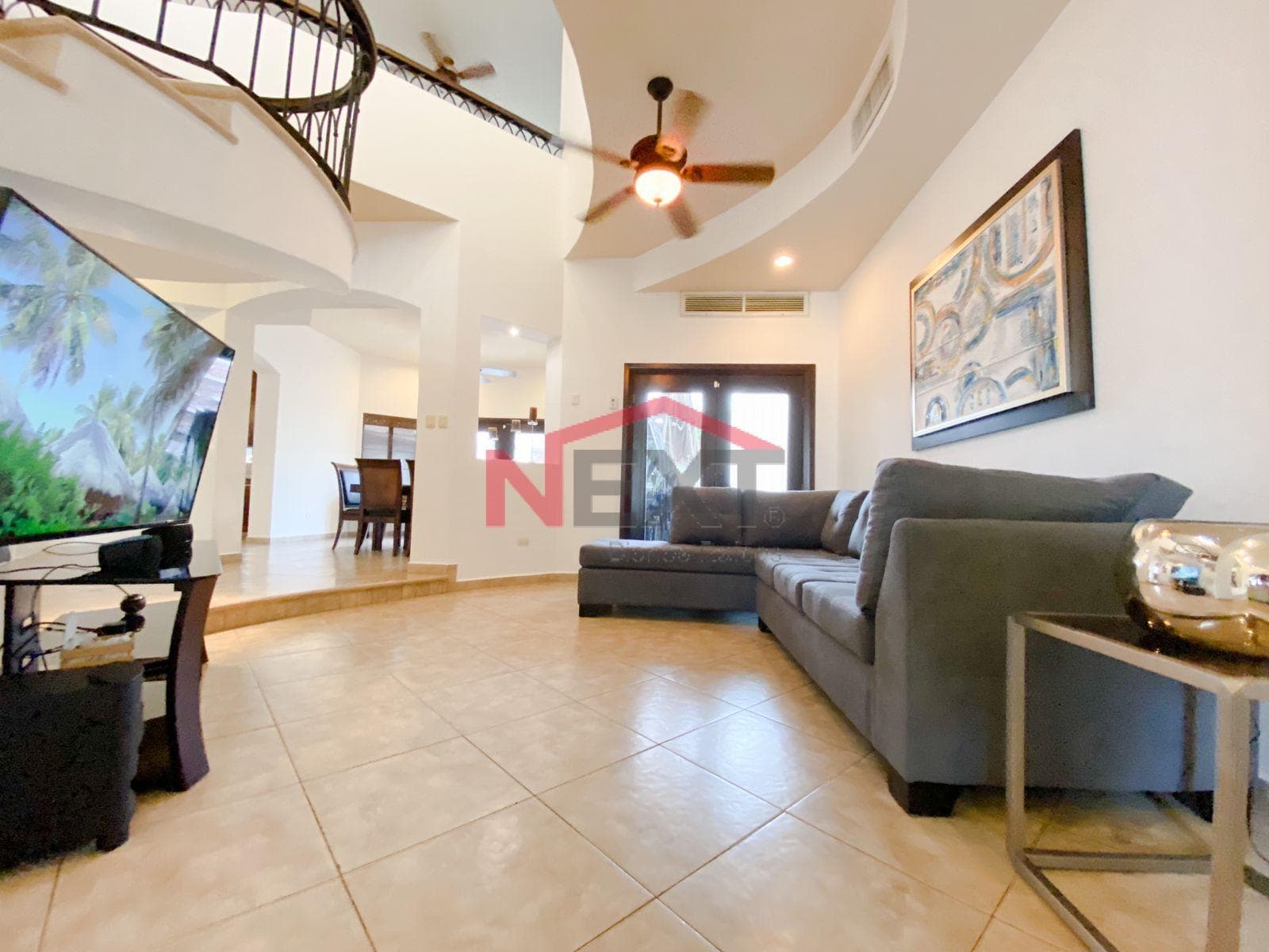 HOUSE FOR SALE IN LORETO RESIDENCIAL