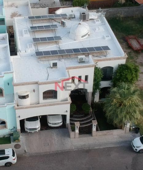 HOUSE FOR SALE IN LORETO RESIDENCIAL