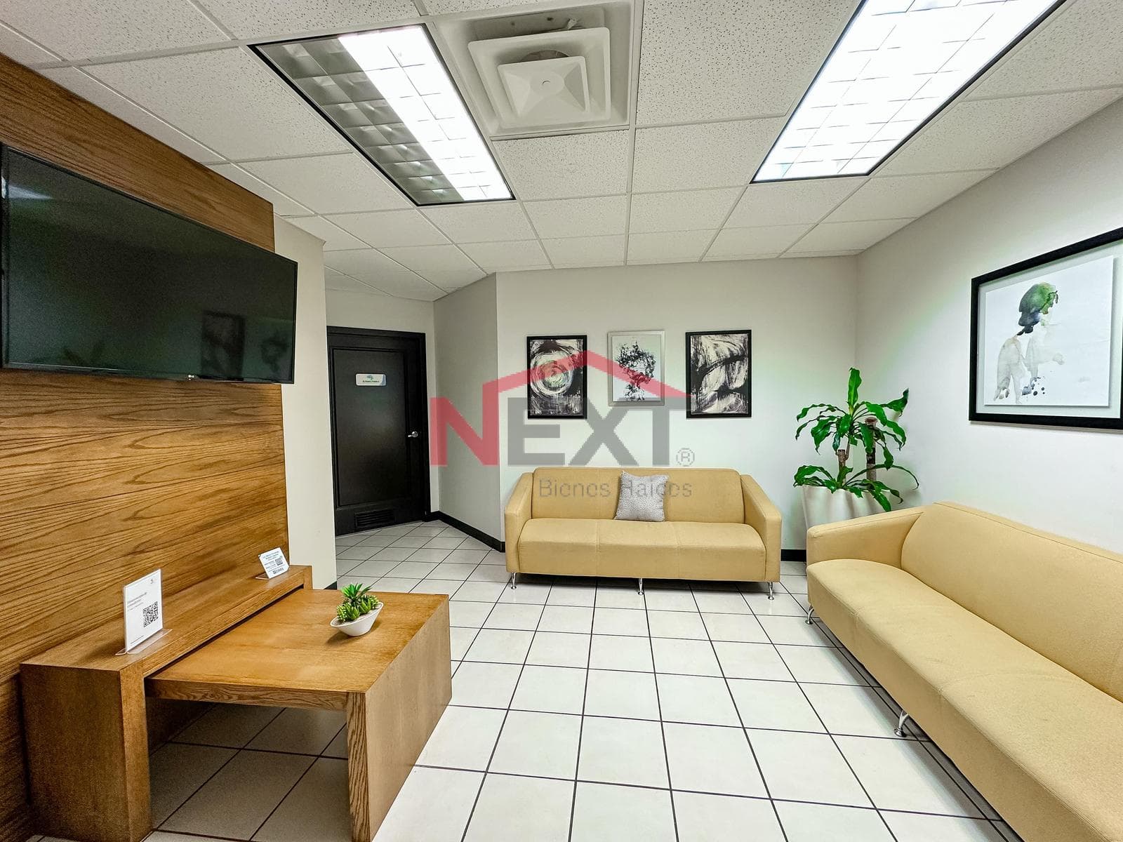 OFFICES FOR RENT AT CENTRO MÉDICO DEL RÍO