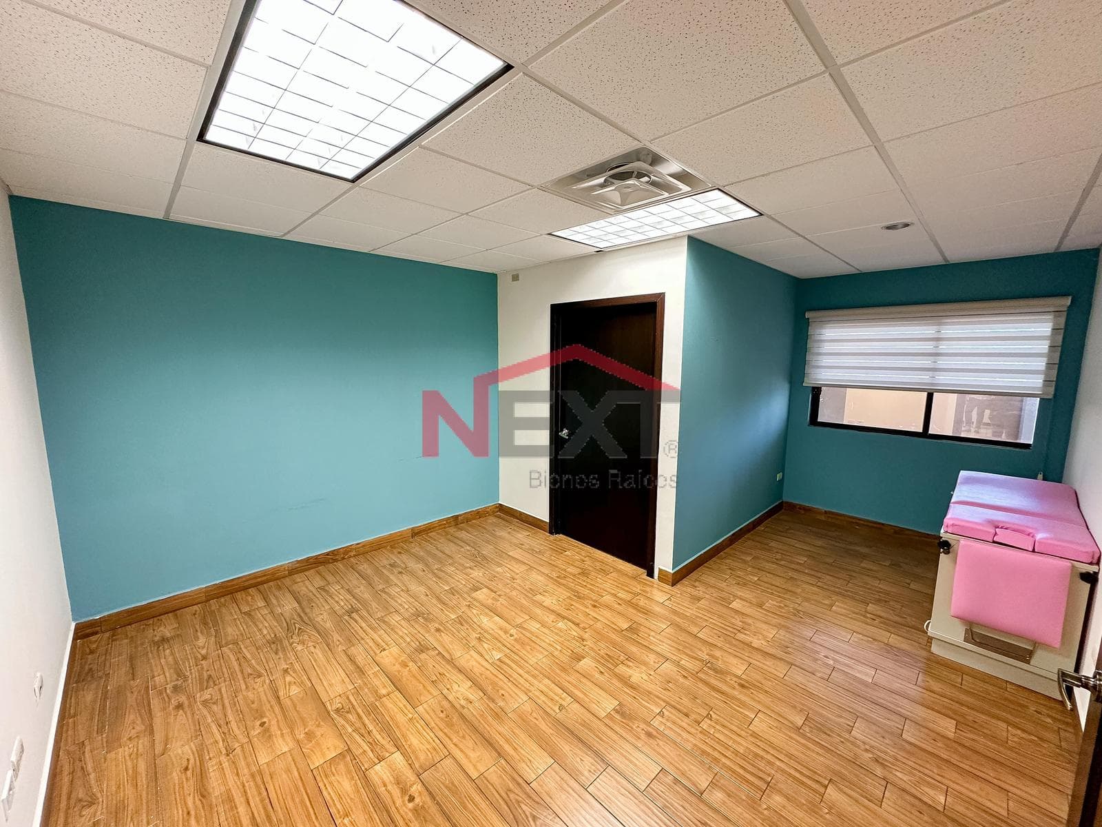 OFFICES FOR RENT AT CENTRO MÉDICO DEL RÍO