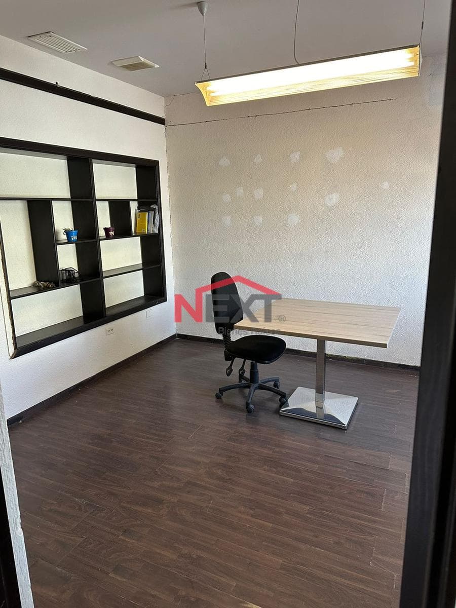 OFFICE FOR RENT IN THE CENTENARIO NEIGHBORHOOD