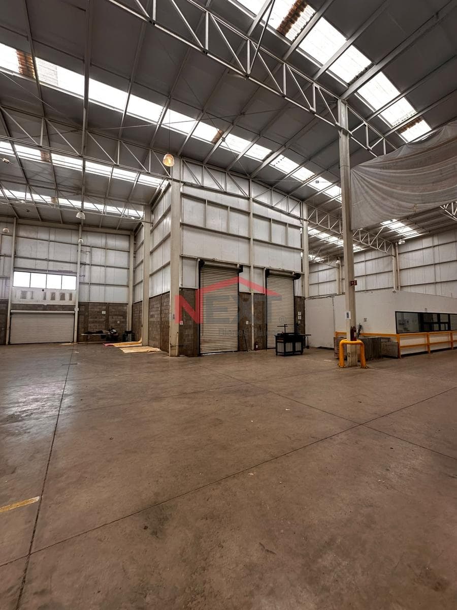 INDUSTRIAL BUILDING FOR RENT ON THE ROAD TO BAHIA DE KINO
