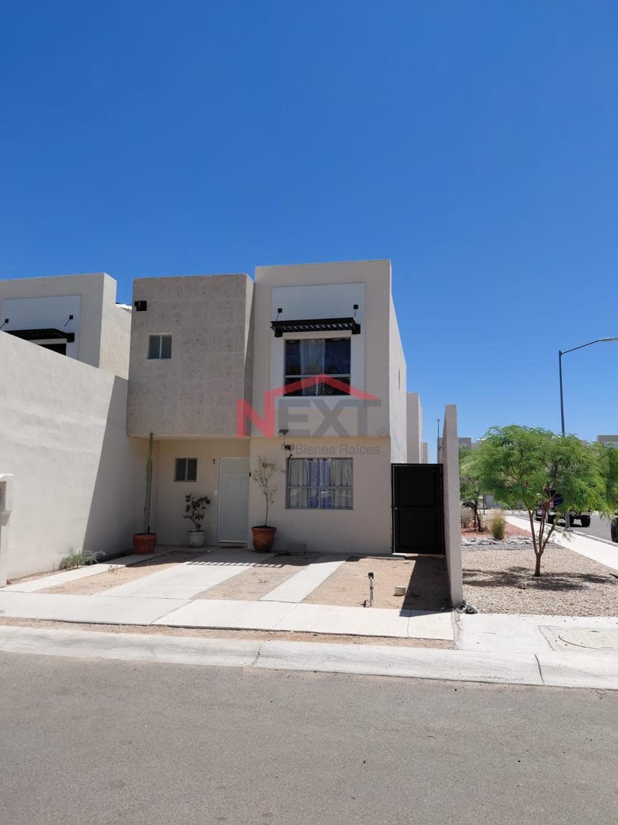 HOUSE FOR RENT IN THE BELCANTO RESIDENCIAL NEIGHBORHOOD