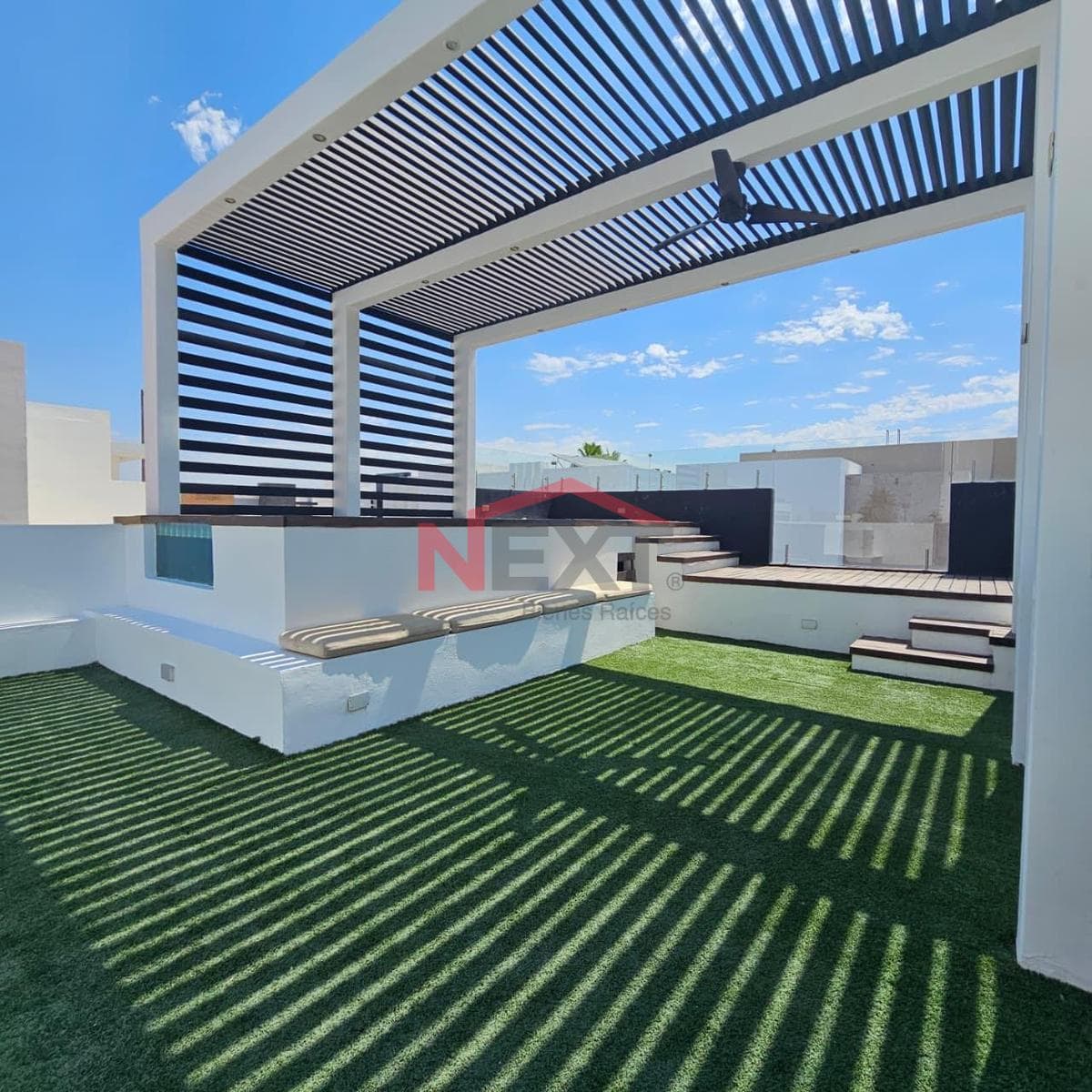 HOUSE FOR SALE IN LOS SANTOS RESIDENCIAL