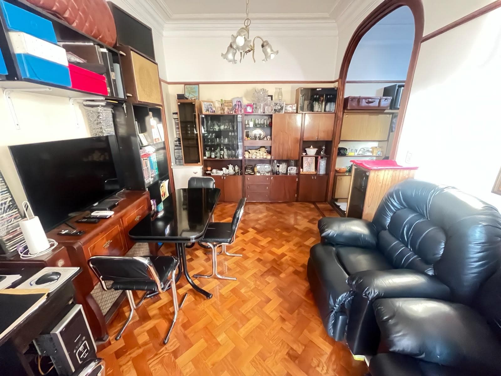 Departamento 3 Ambientes Venta - Semipiso al Frente en Balvanera - Dependencia - Apto Crédito