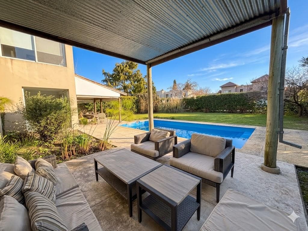 Rentals in Laguna Del Sol