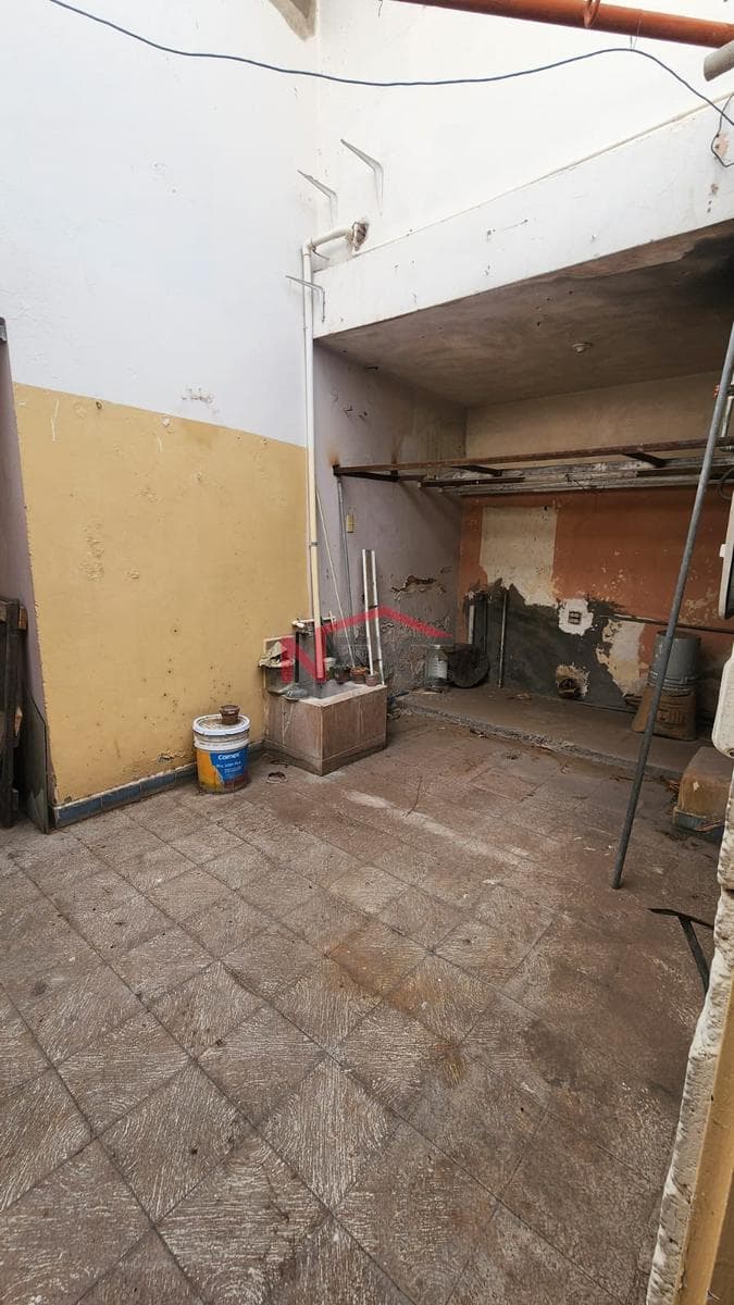 HOUSE/OFFICE FOR SALE IN COL. CENTENARIO