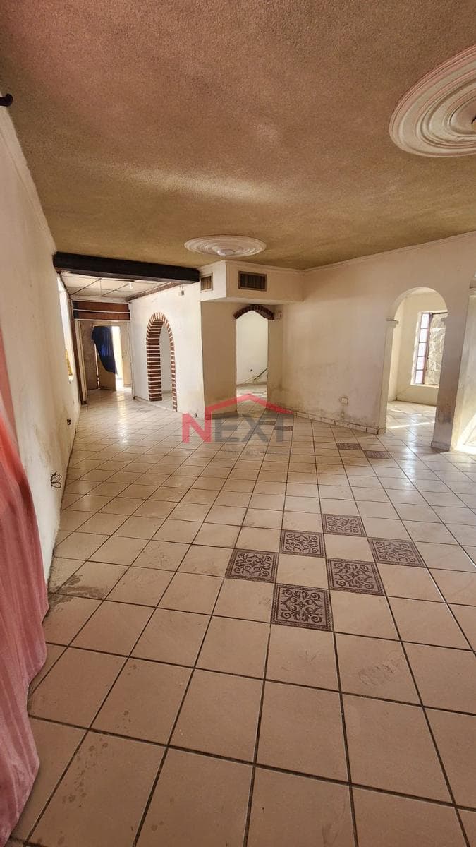 HOUSE/OFFICE FOR SALE IN COL. CENTENARIO