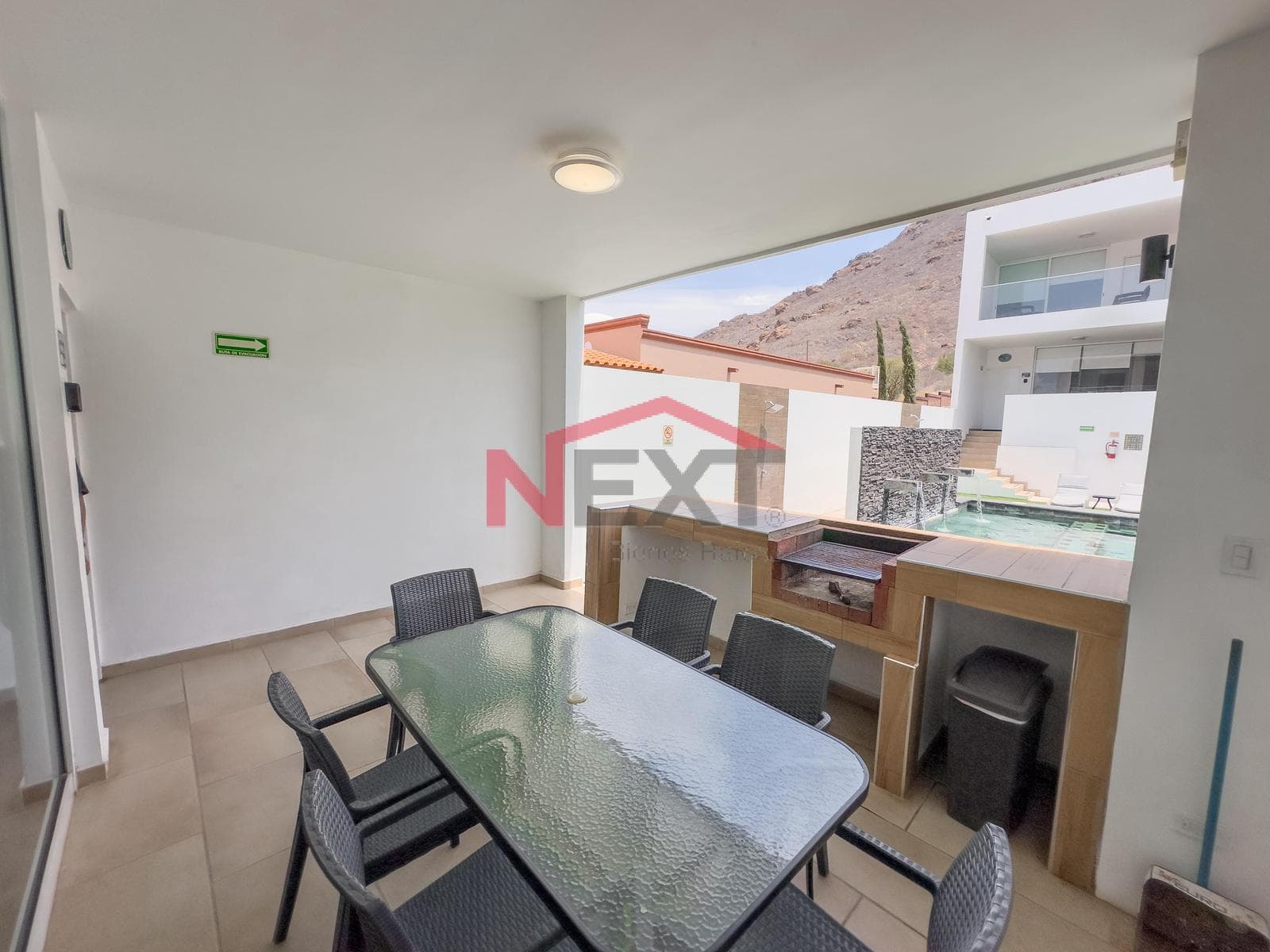 COMPLEX WITH SEVEN APARTMENTS FOR SALE