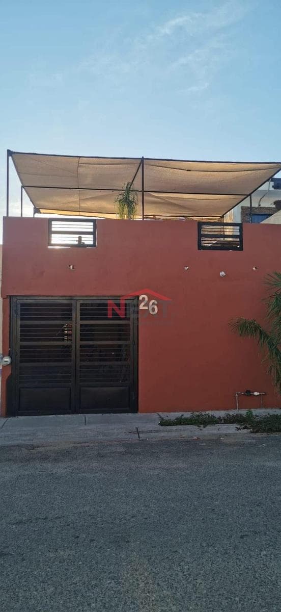 HOUSE FOR SALE IN BICENTENARIO RESIDENCIAL