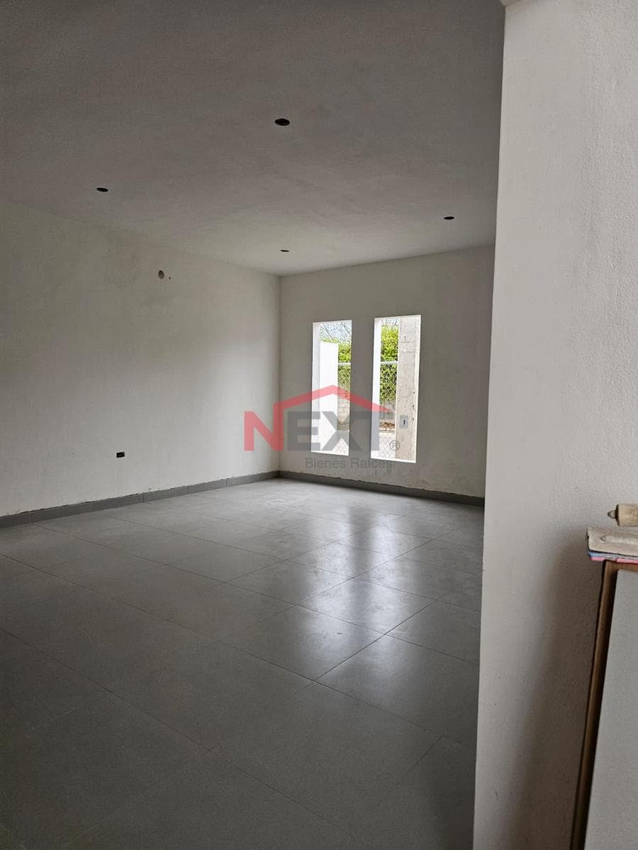 HOUSE FOR SALE IN COL. PALO VERDE