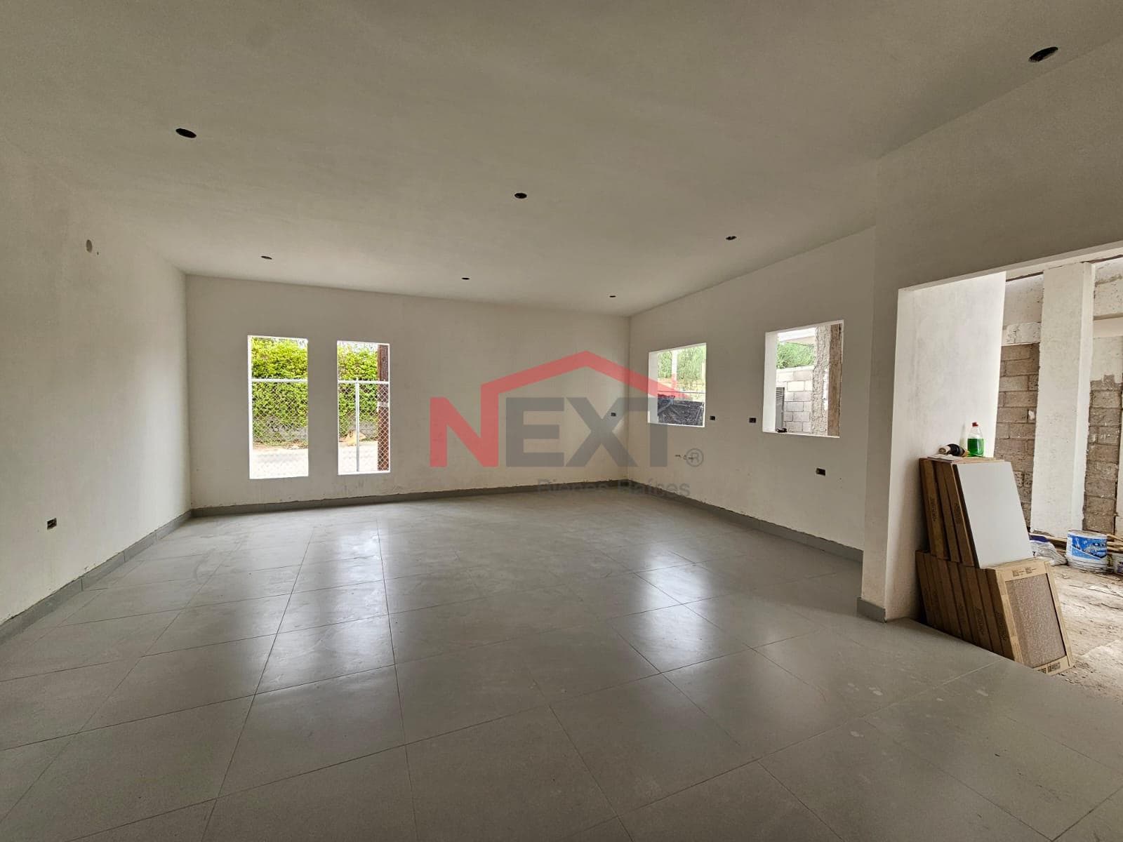 HOUSE FOR SALE IN COL. PALO VERDE