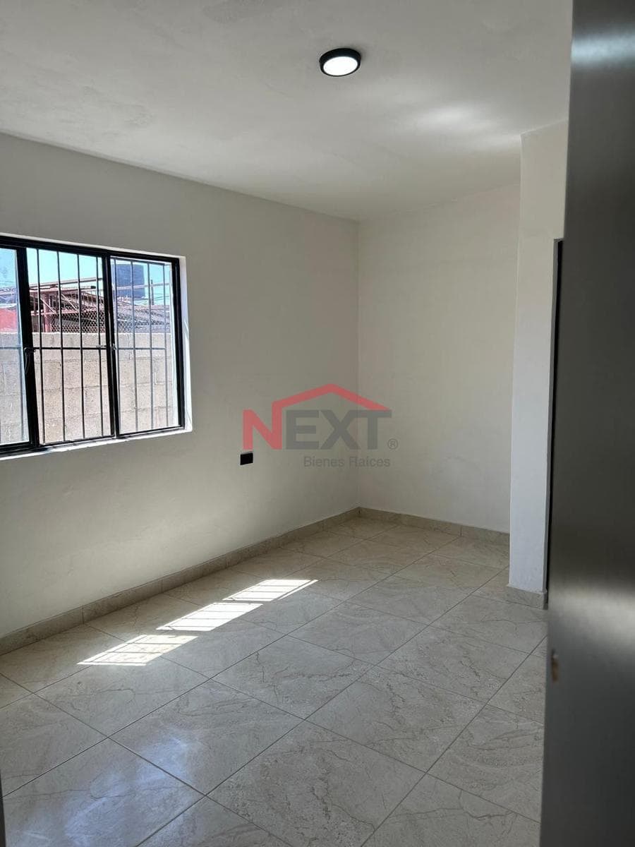 HOUSE FOR SALE IN THE LOPEZ PORTILLO NEIGHBORHOOD
