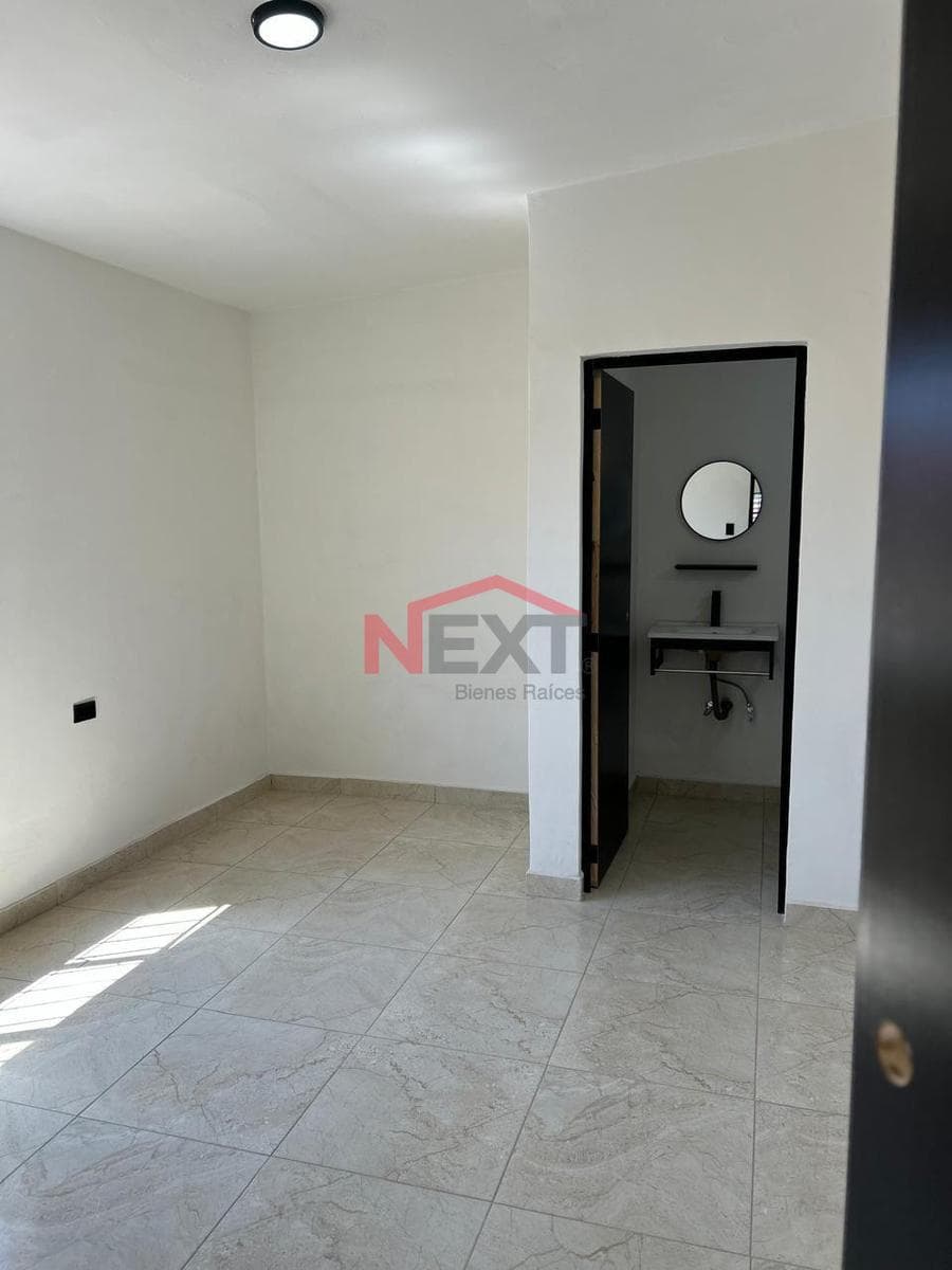 HOUSE FOR SALE IN THE LOPEZ PORTILLO NEIGHBORHOOD