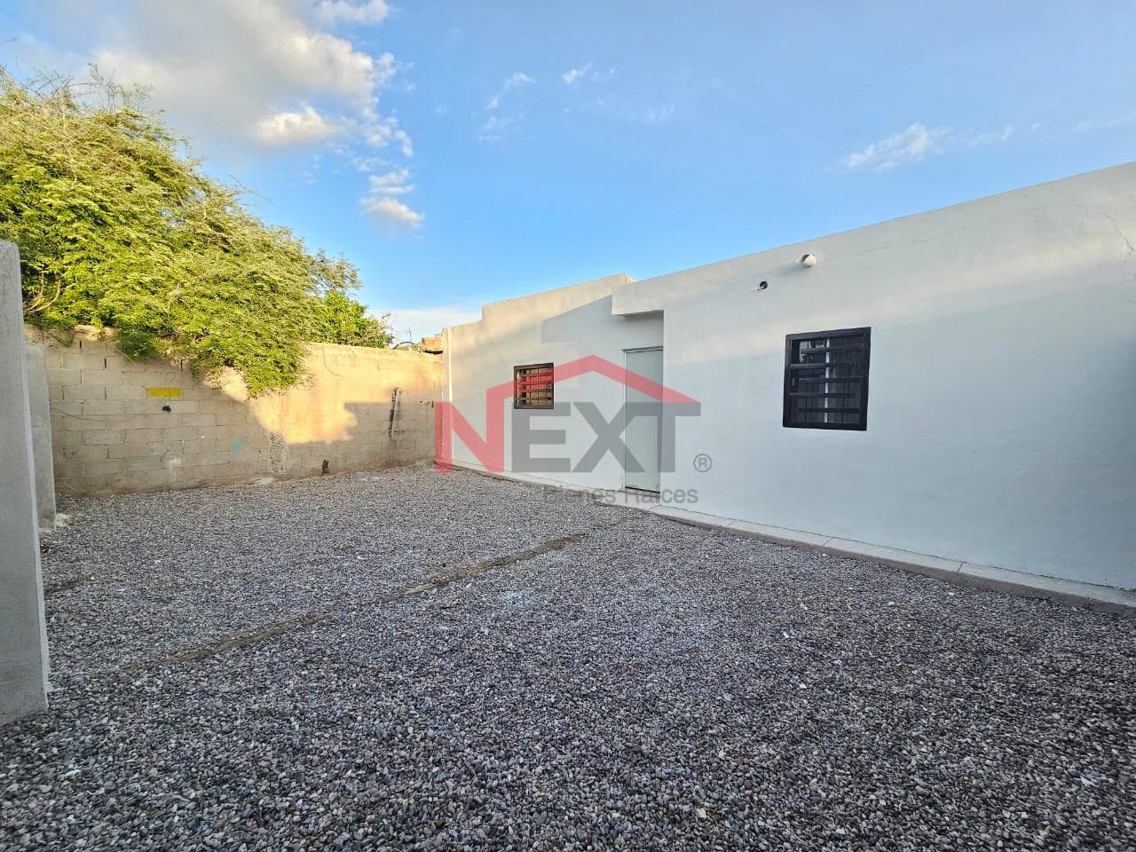 HOUSE FOR SALE IN THE EUSEBIO KINO NEIGHBORHOOD