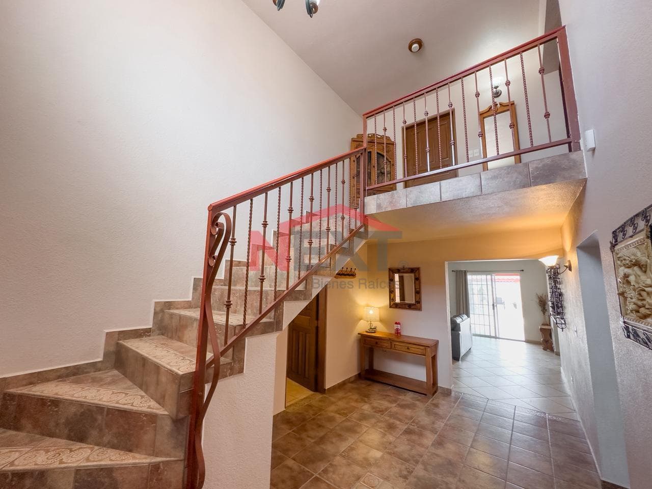 FURNISHED HOUSE FOR SALE IN LOMA BELLA, SAN CARLOS