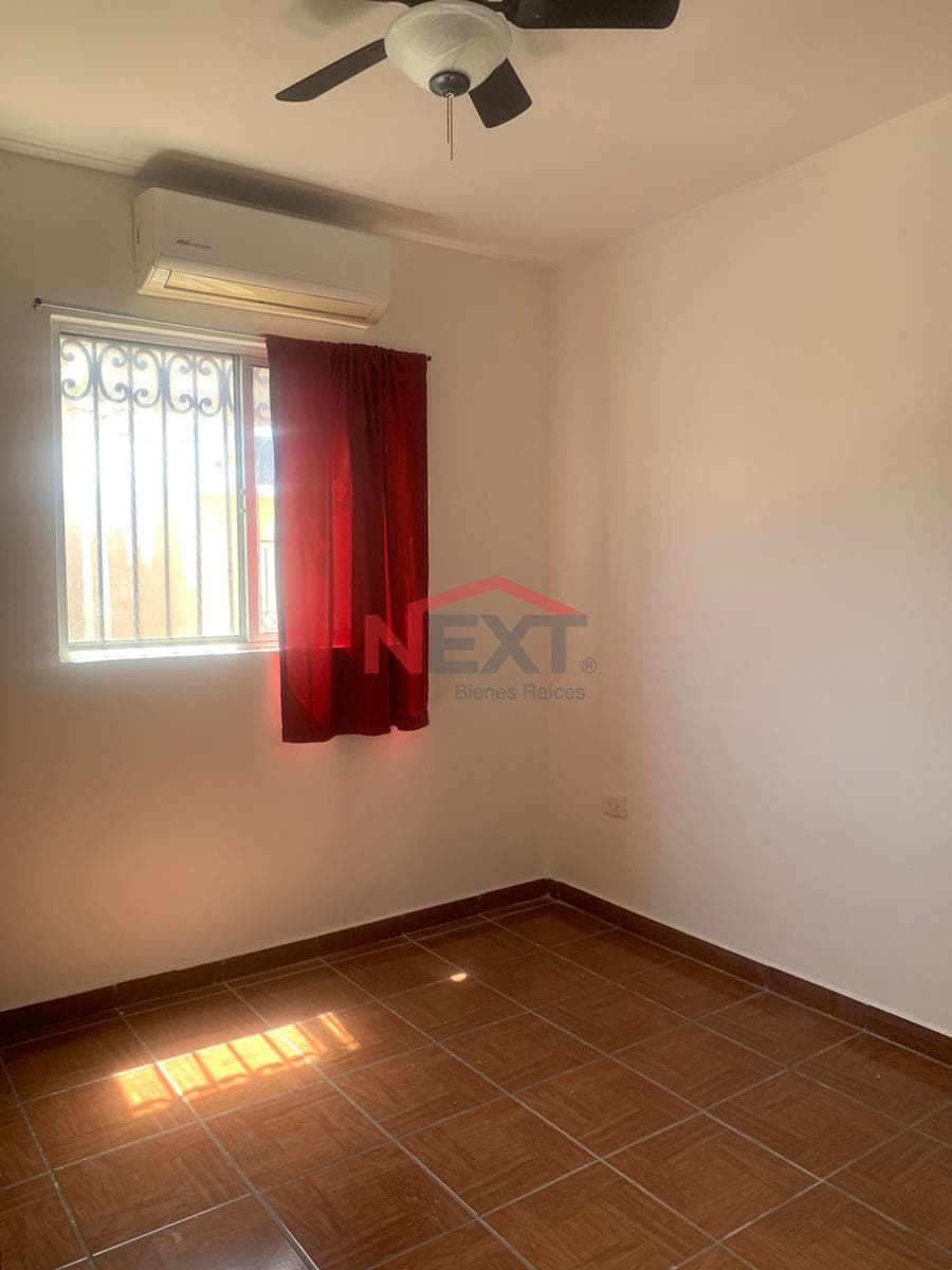 HOUSE FOR SALE IN LOS ENCINOS II NEIGHBORHOOD