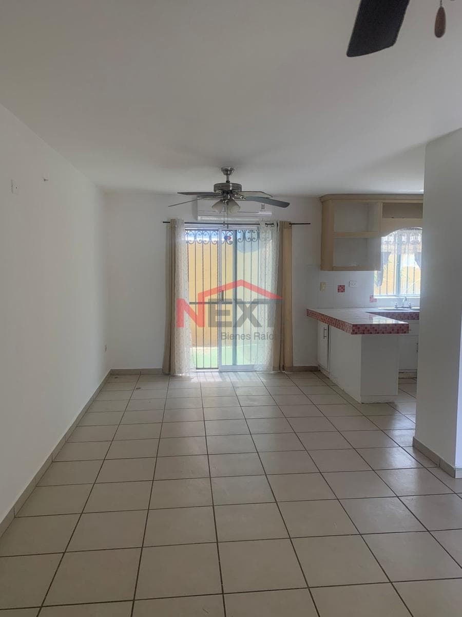 HOUSE FOR SALE IN LOS ENCINOS II NEIGHBORHOOD