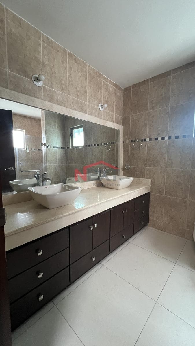 HOUSE FOR SALE – MISIONES V