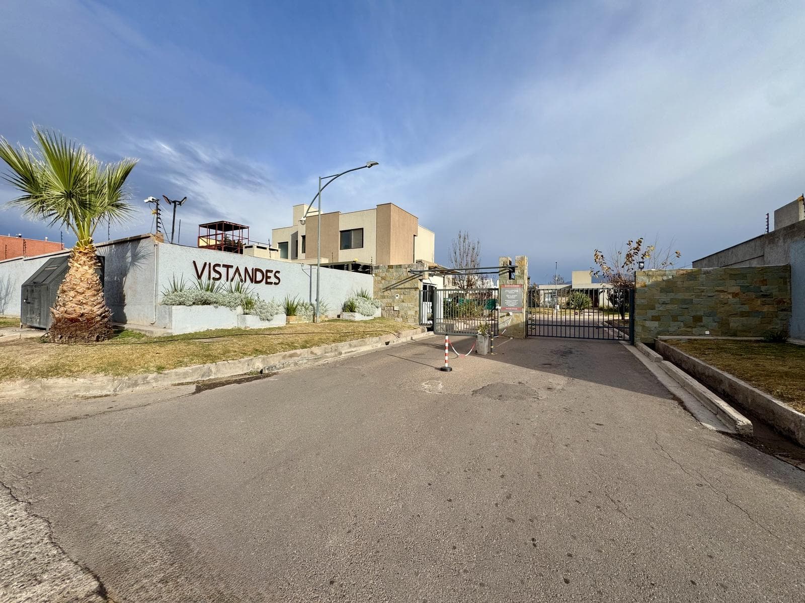 300-square-meter lot in a gated community in Luján de Cuyo