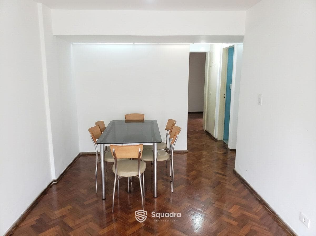 FOR SALE - One-bedroom apartment facing the street - Downtown, Rosario.