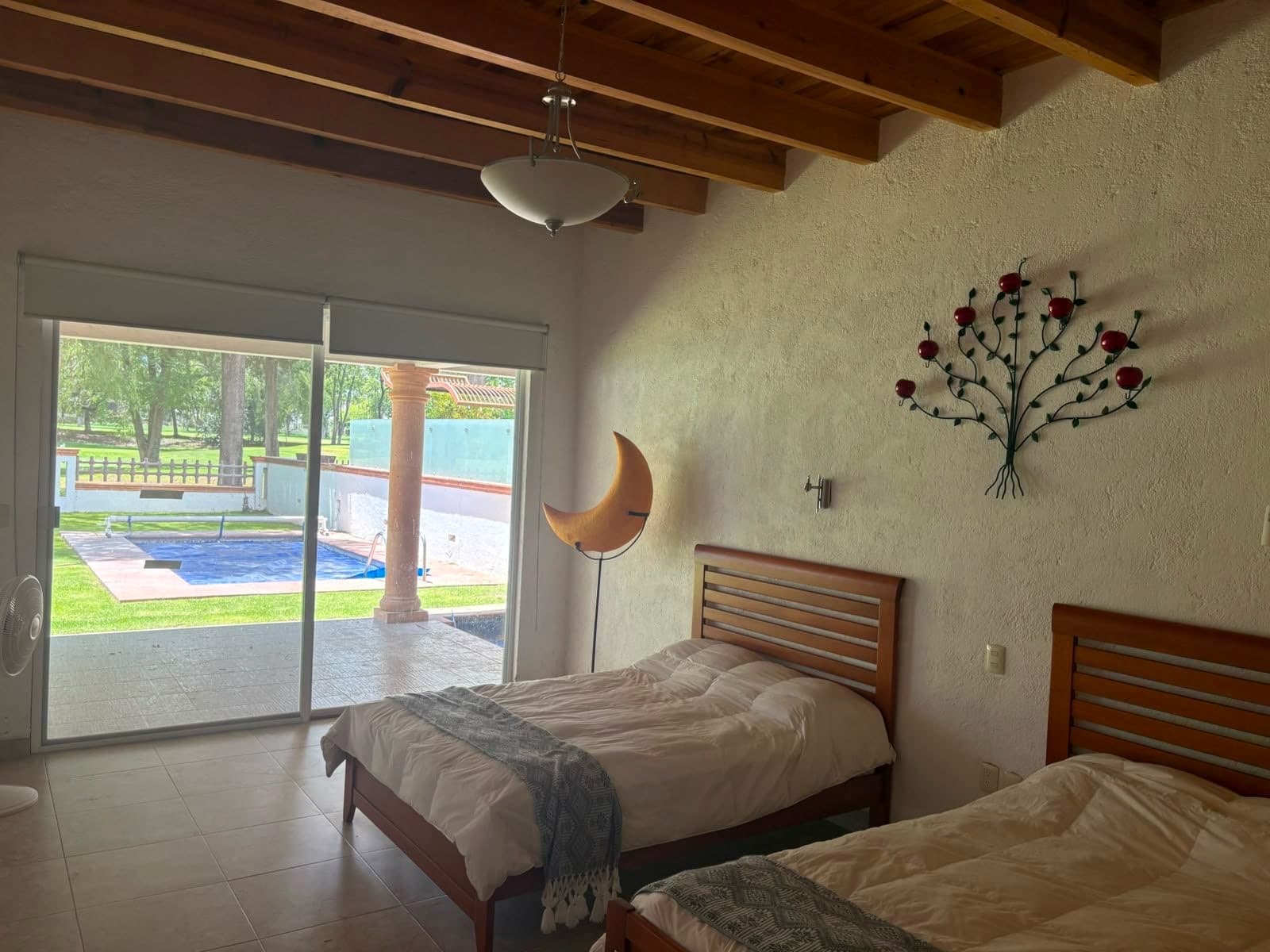 HOUSE FOR SALE AT THE TEQUISQUIAPAN GOLF CLUB, NEXT TO THE FAIRWAY