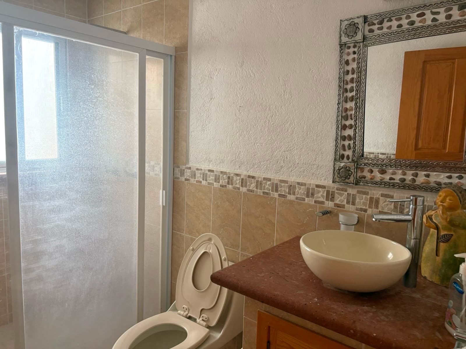 HOUSE FOR SALE AT THE TEQUISQUIAPAN GOLF CLUB, NEXT TO THE FAIRWAY