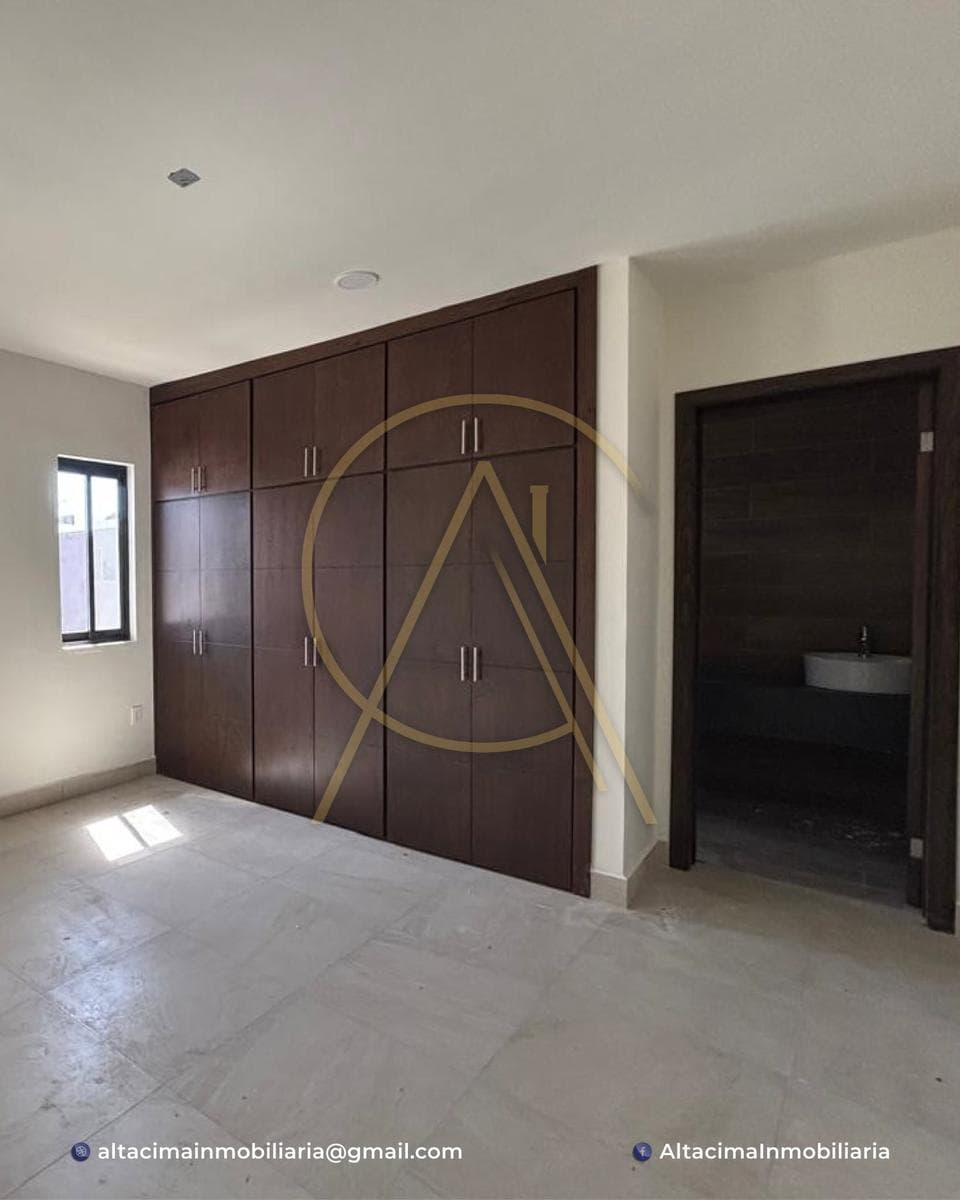 House in Los Mangos