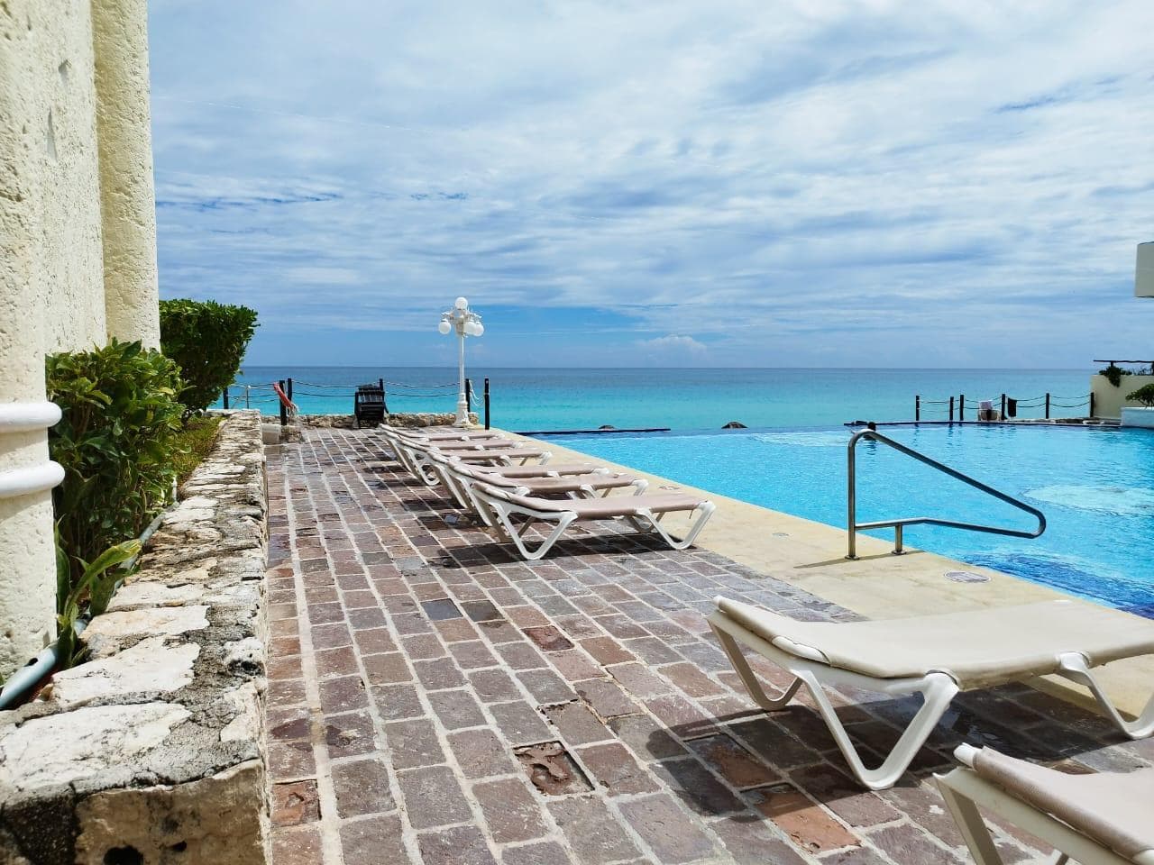 Beachfront Apartment for Sale in Cancún